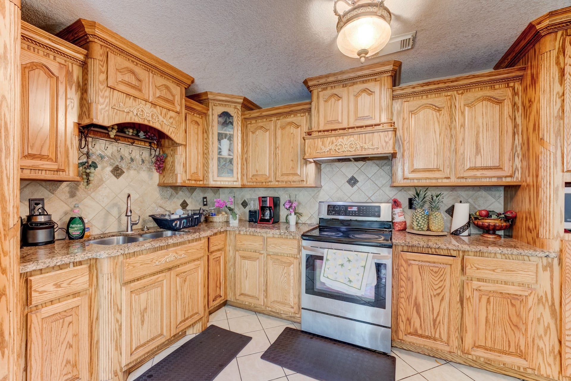 316 Hickman Lane, Angleton, TX 77515 316 Hickman Lane, Angleton, TX 77515