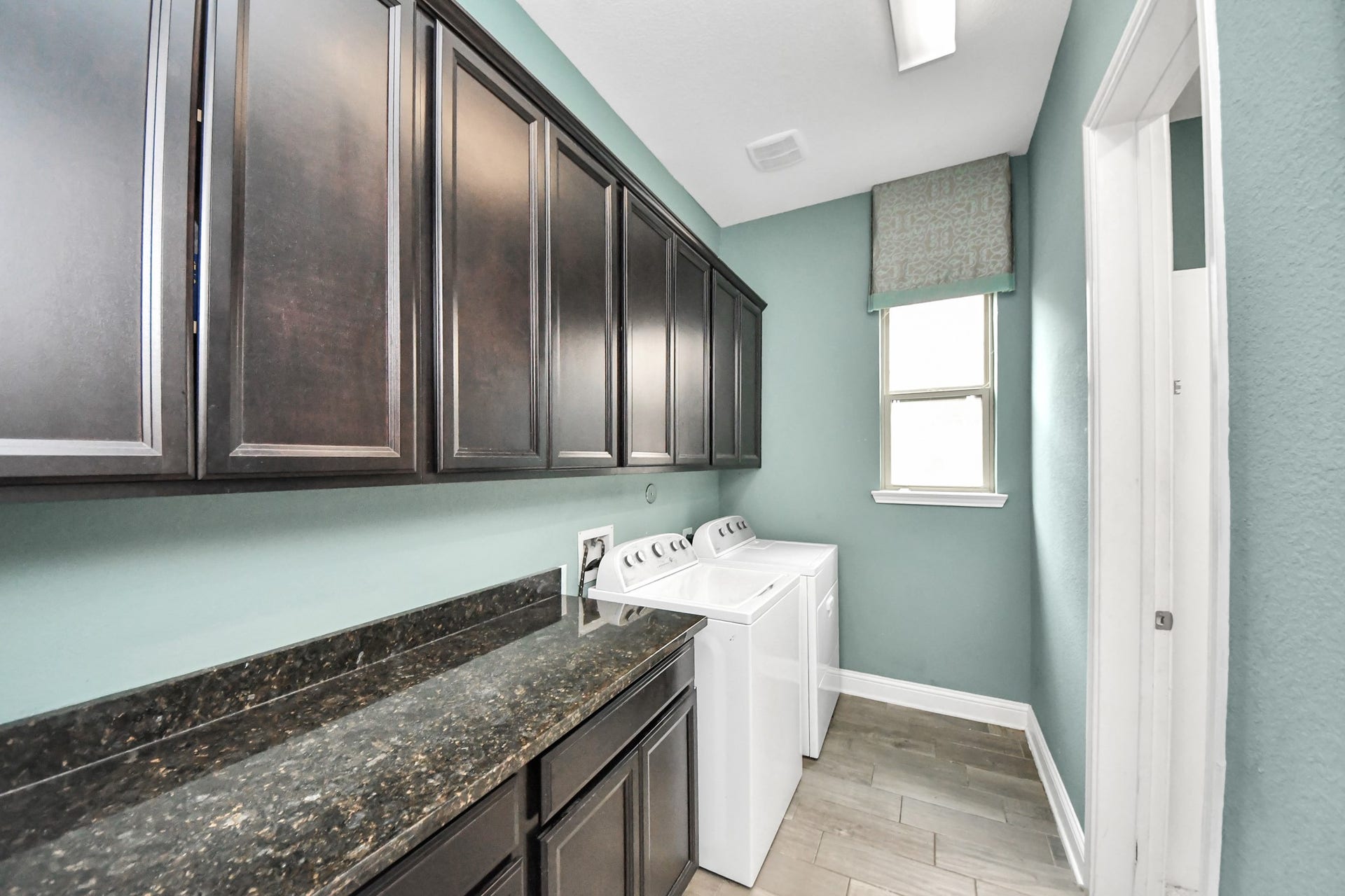 20211 Cascading Falls Boulevard, Cypress, TX 77433