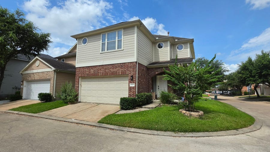 Property photo for 3702 Ashford Villa Lane, Houston, TX