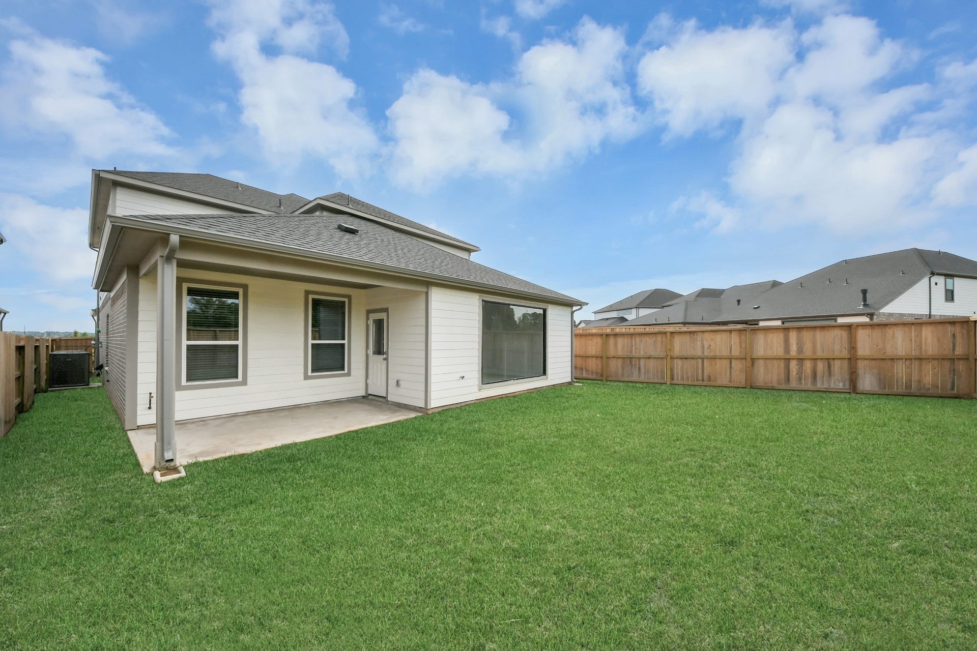 26351 Viva Drive, Magnolia, TX 77355 26351 Viva Drive, Magnolia, TX 77355
