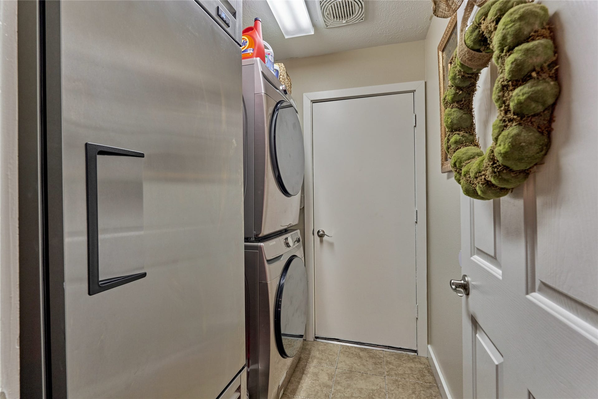 119 N Rambling Ridge Place, The Woodlands, TX 77385 119 N Rambling Ridge Place, The Woodlands, TX 77385