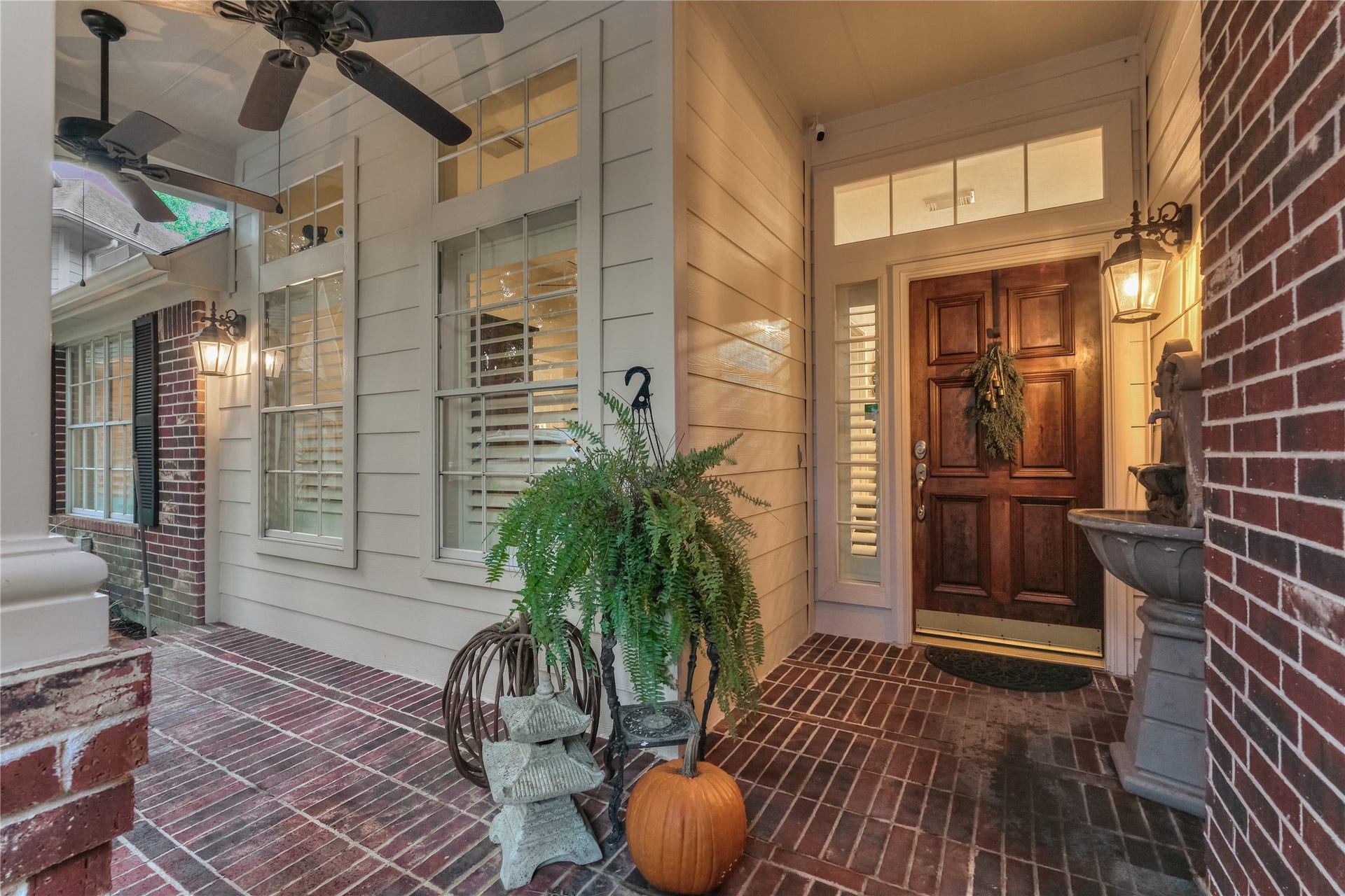 119 N Rambling Ridge Place, The Woodlands, TX 77385 119 N Rambling Ridge Place, The Woodlands, TX 77385