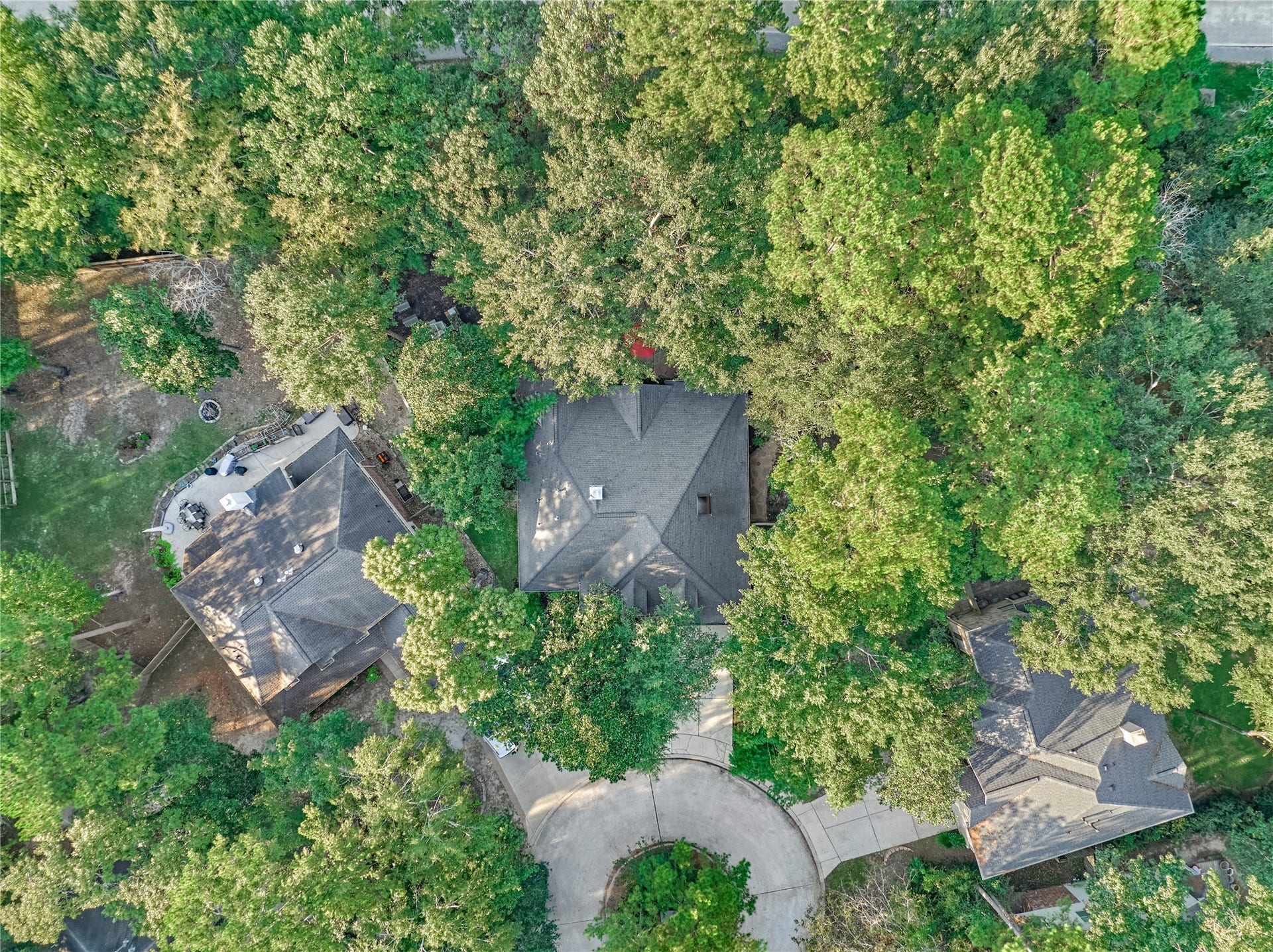 119 N Rambling Ridge Place, The Woodlands, TX 77385 119 N Rambling Ridge Place, The Woodlands, TX 77385