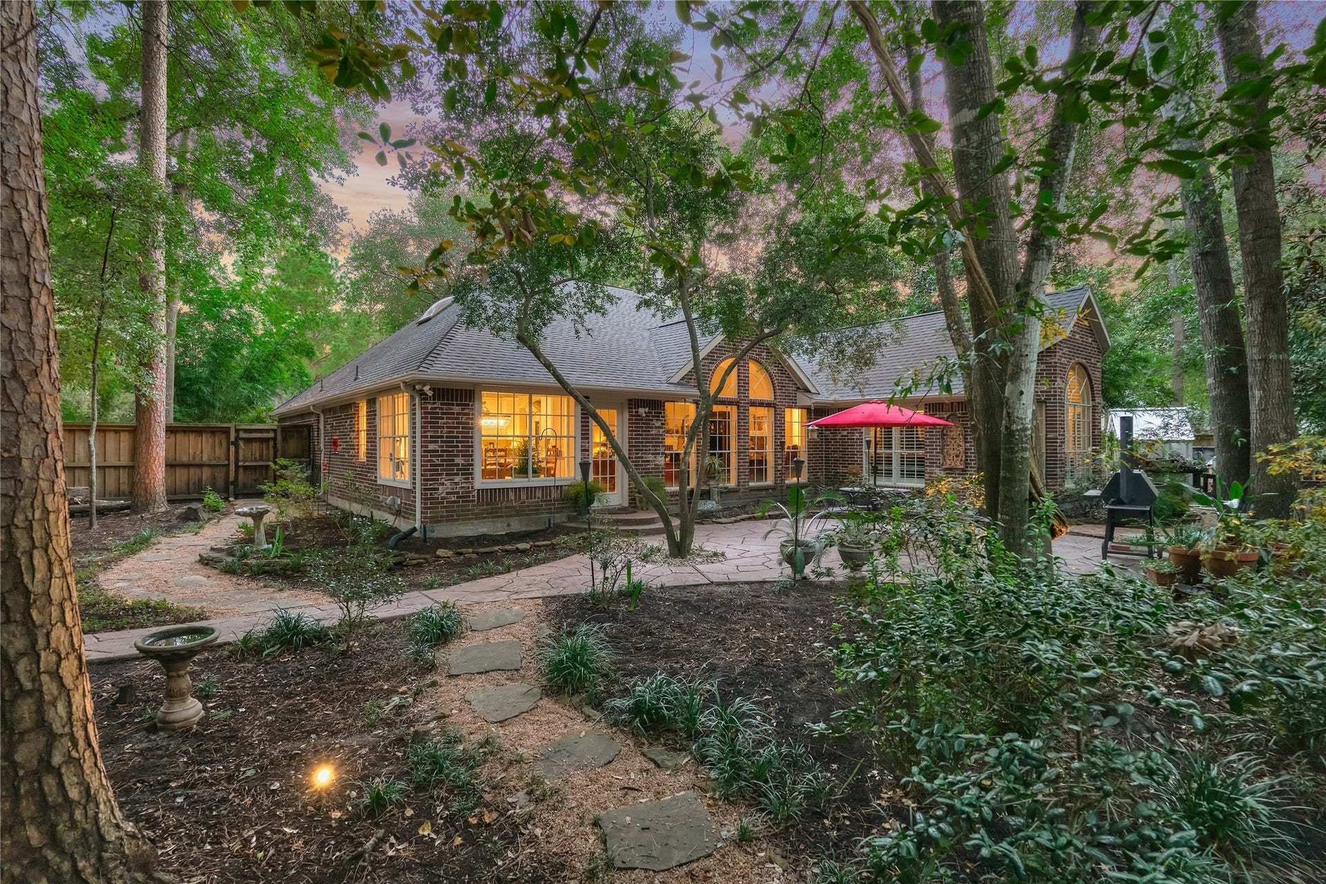 119 N Rambling Ridge Place, The Woodlands, TX 77385 119 N Rambling Ridge Place, The Woodlands, TX 77385