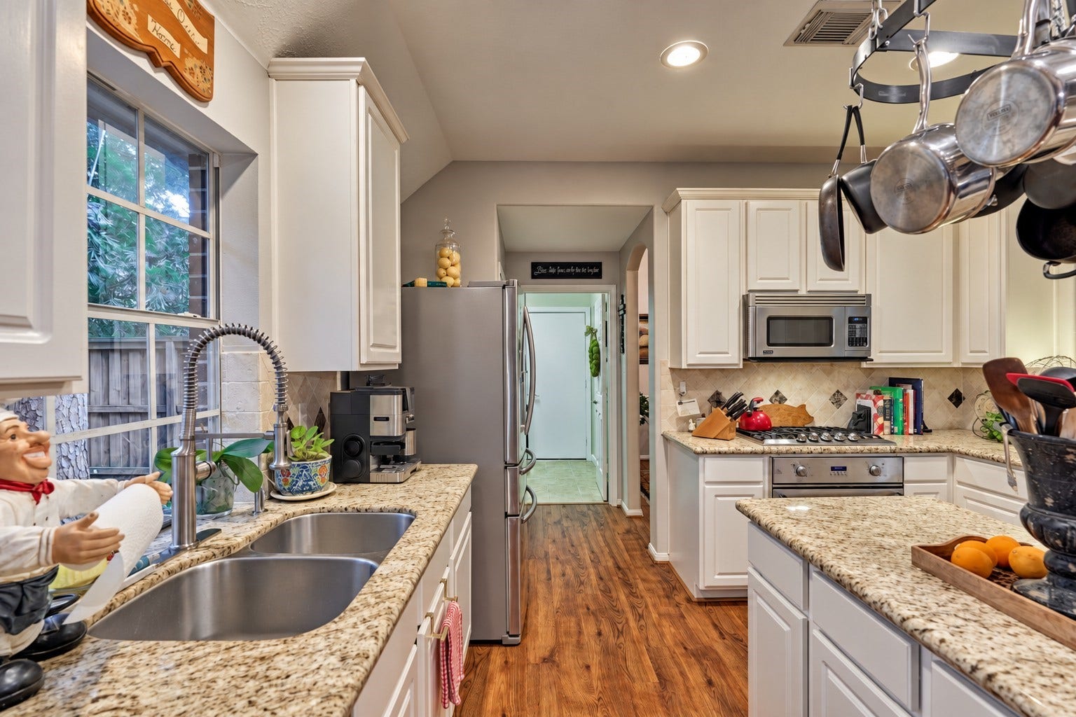 119 N Rambling Ridge Place, The Woodlands, TX 77385 119 N Rambling Ridge Place, The Woodlands, TX 77385
