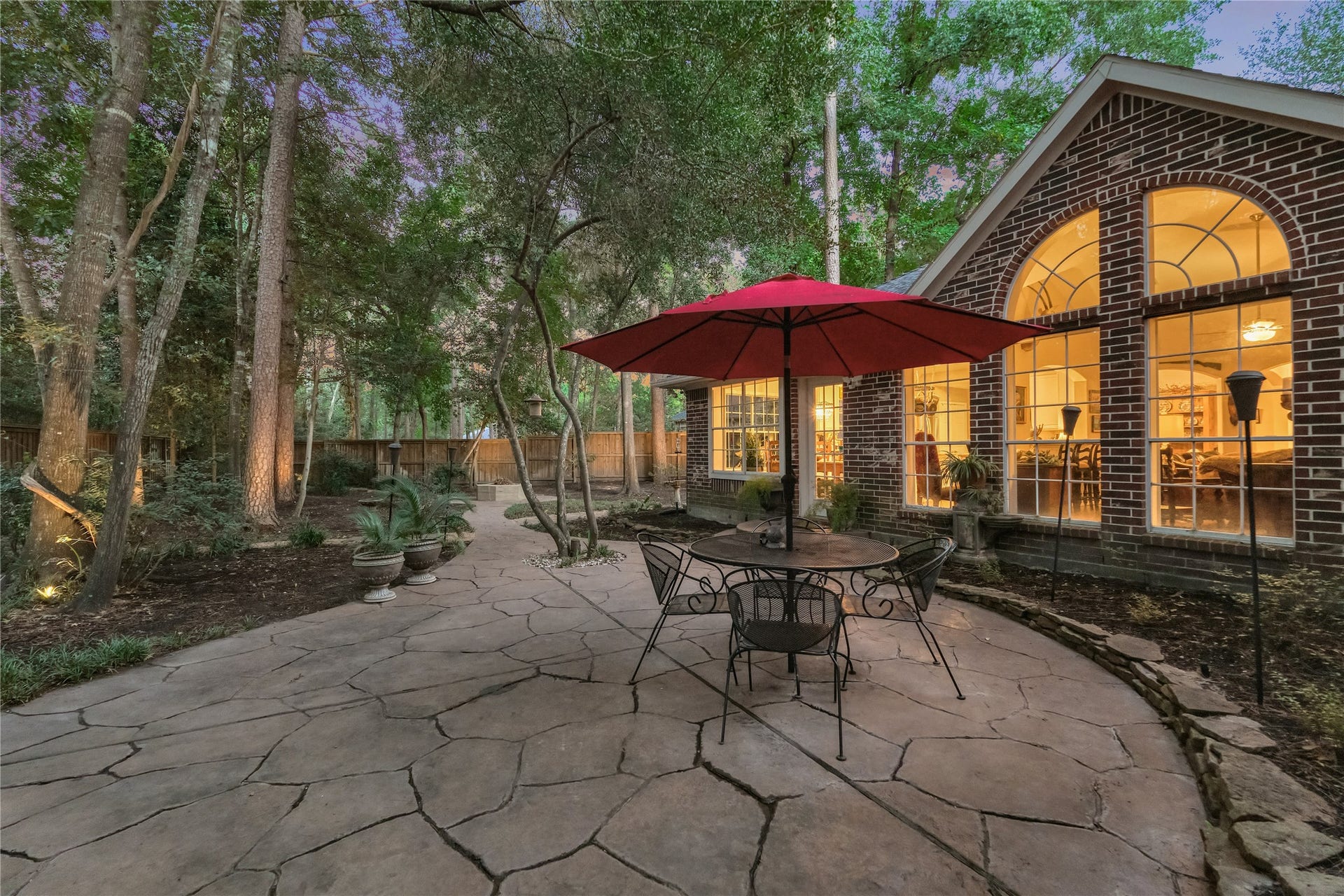119 N Rambling Ridge Place, The Woodlands, TX 77385 119 N Rambling Ridge Place, The Woodlands, TX 77385