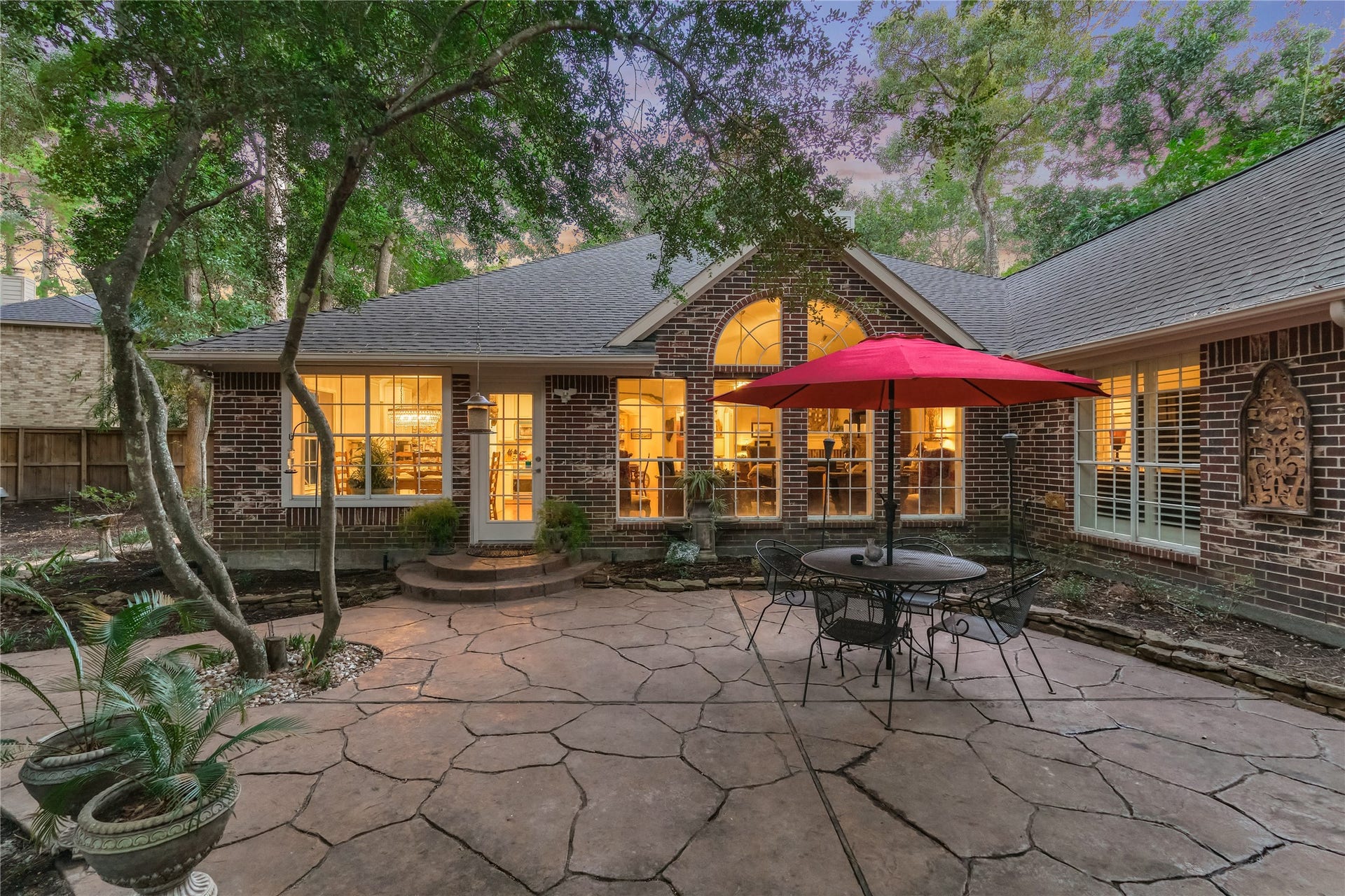 119 N Rambling Ridge Place, The Woodlands, TX 77385 119 N Rambling Ridge Place, The Woodlands, TX 77385