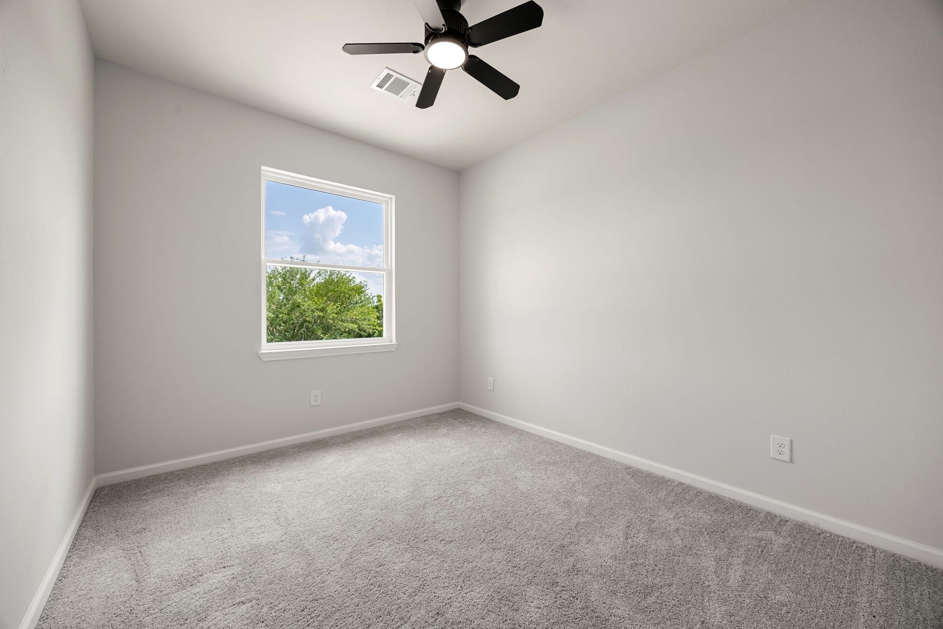 UNIT B-Primary Bedroom #2