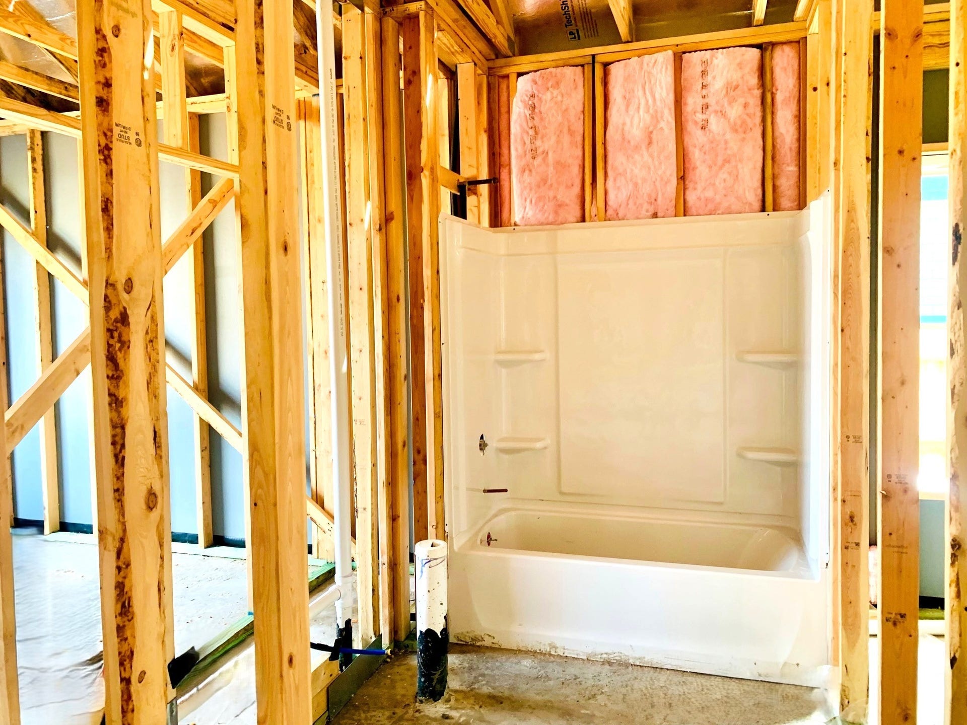 21532 Holbrook Drive, New Caney, TX 77357 Secondary Bathroom
