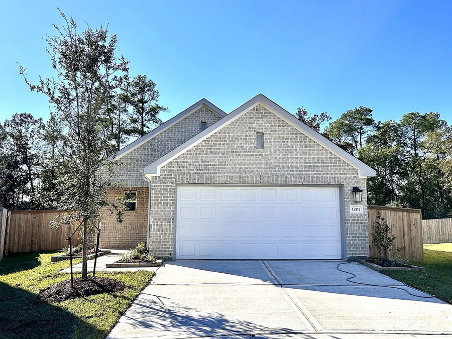 Property photo for 1207 Tessa Forest Court, Conroe, TX