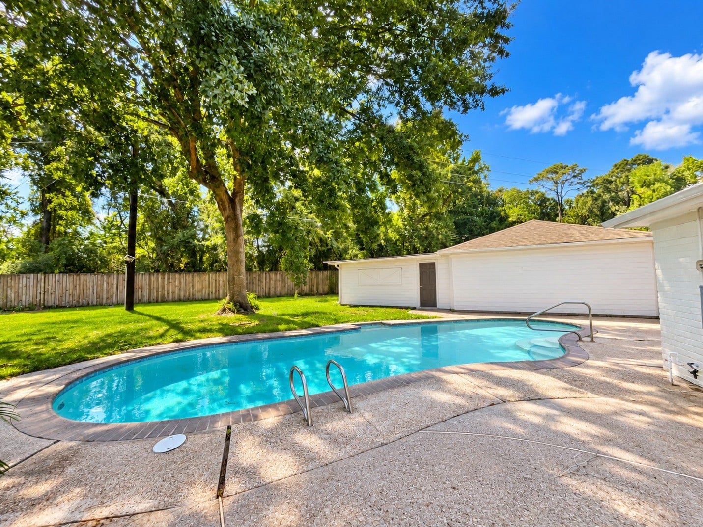 1738 Hollyberry Drive, Houston, TX 77073