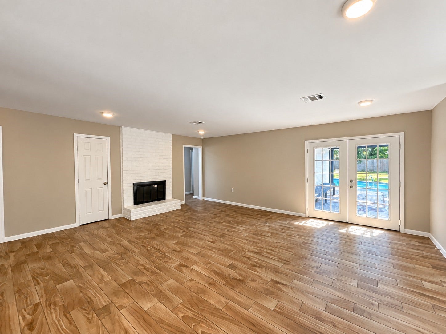 1738 Hollyberry Drive, Houston, TX 77073