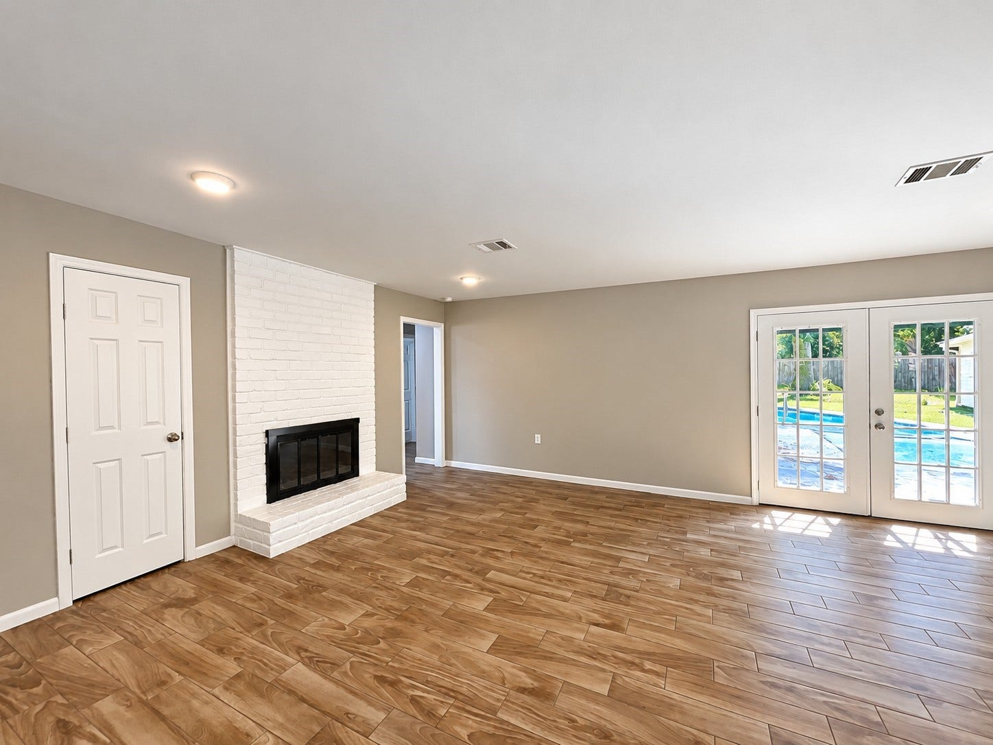1738 Hollyberry Drive, Houston, TX 77073