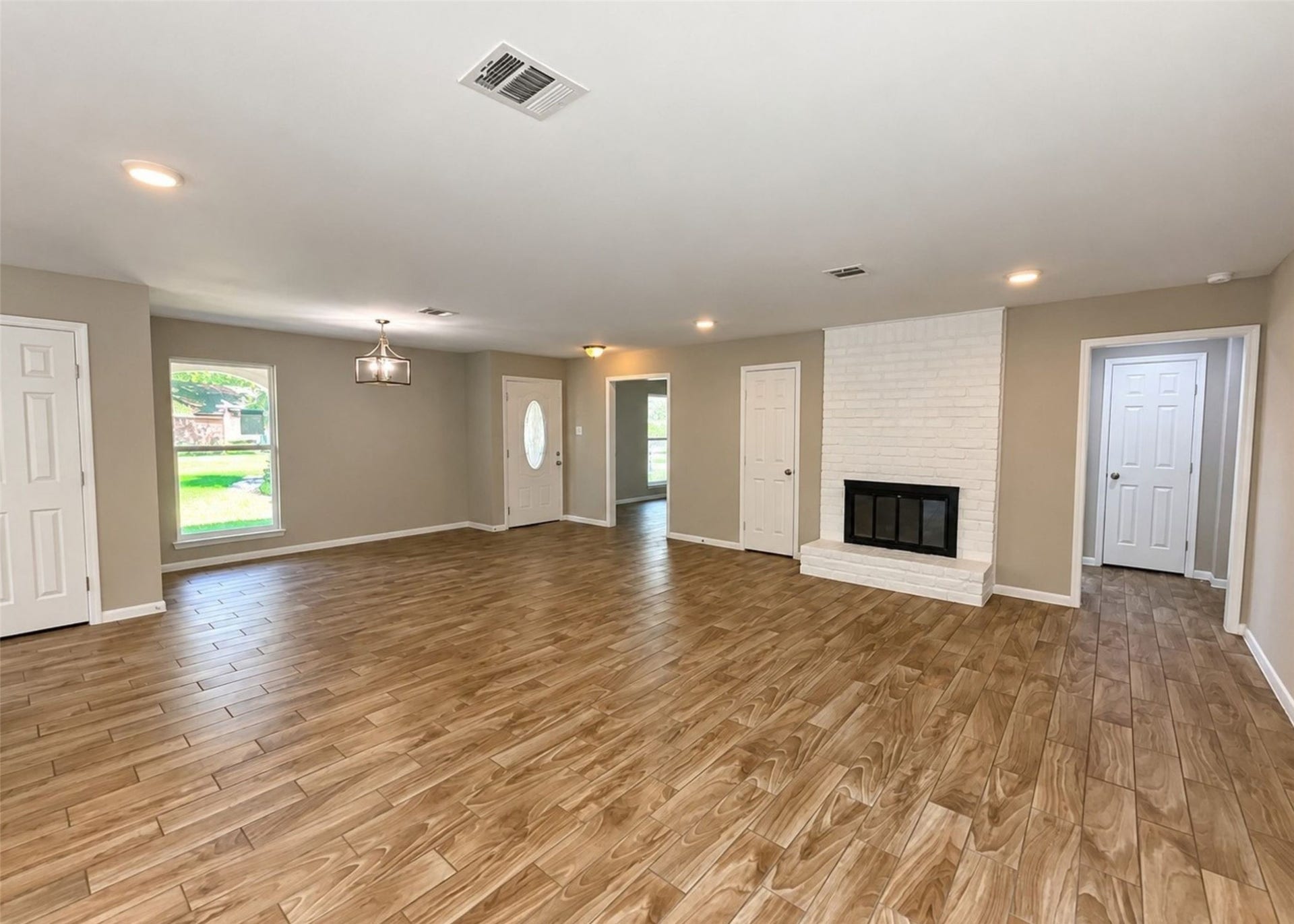 1738 Hollyberry Drive, Houston, TX 77073