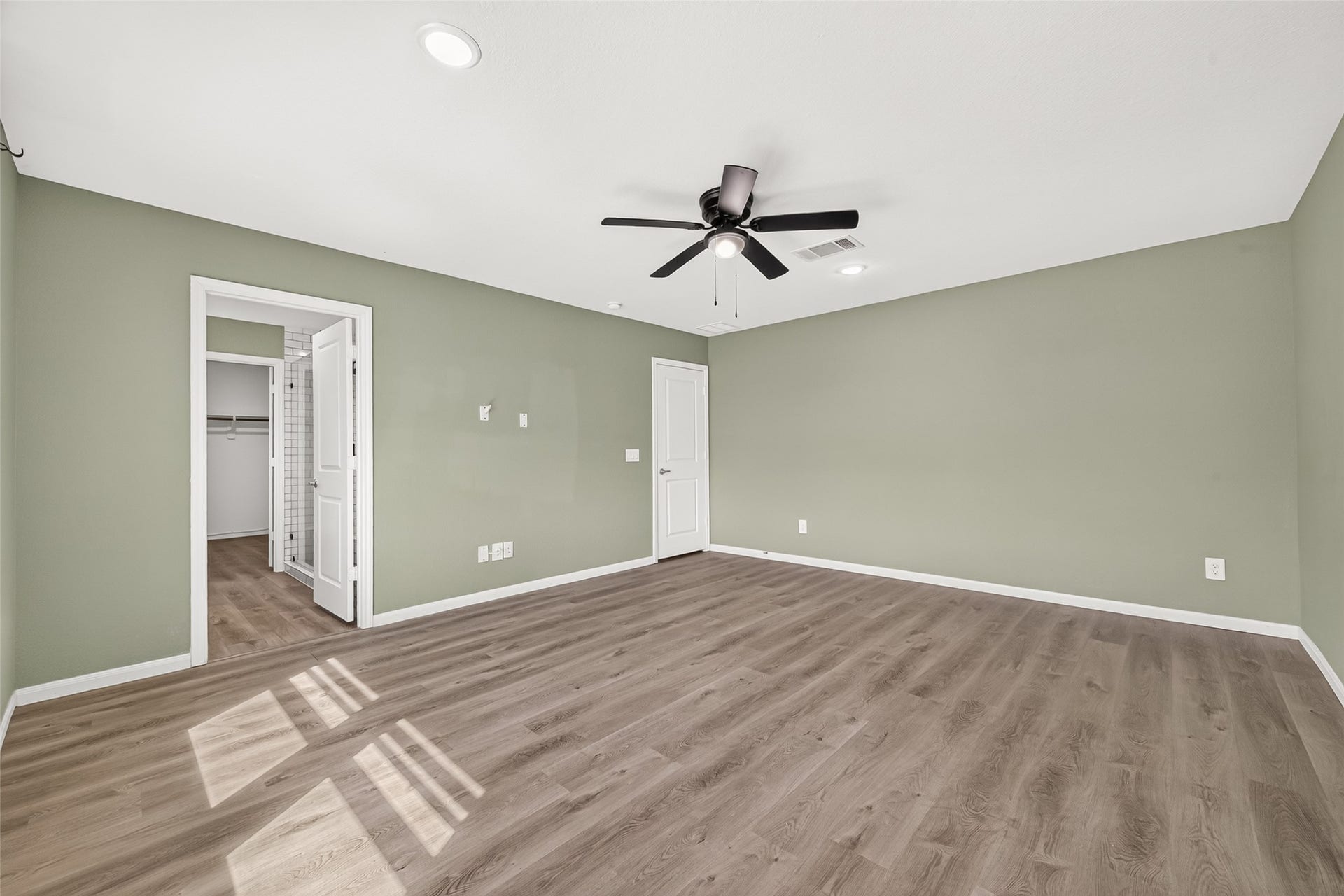 23547 Wreham Street, Spring, TX 77373 23547 Wreham Street, Spring, TX 77373