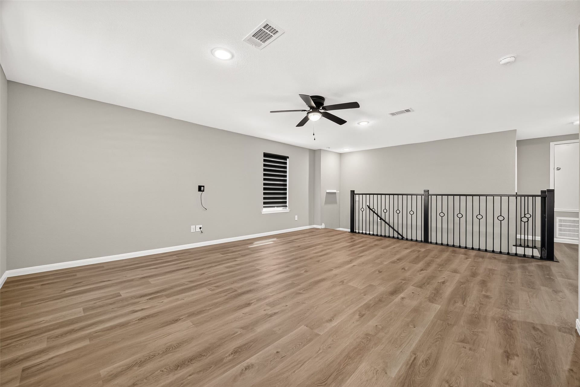 23547 Wreham Street, Spring, TX 77373 23547 Wreham Street, Spring, TX 77373