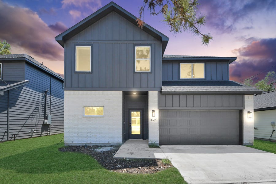 Property photo for 426 Woodlake Drive, Huffman, TX