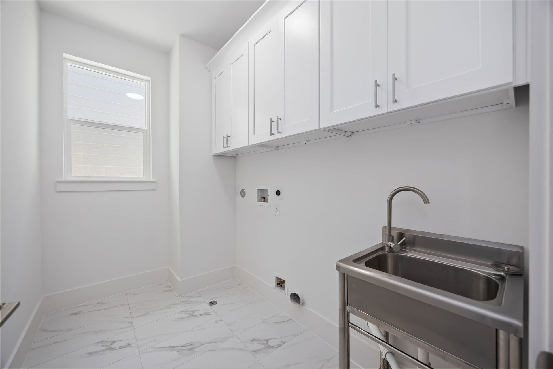 1941 Knoll Square Drive, Houston, TX 77080 1941 Knoll Square Drive, Houston, TX 77080