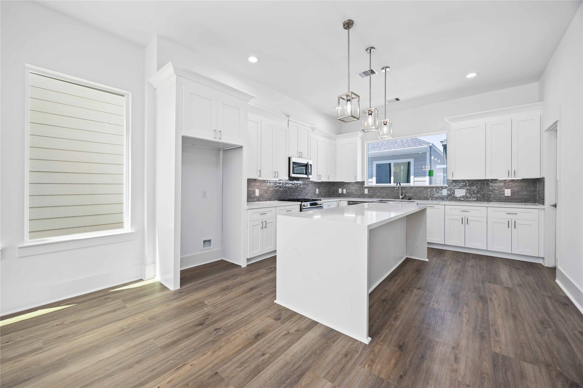 1941 Knoll Square Drive, Houston, TX 77080 1941 Knoll Square Drive, Houston, TX 77080