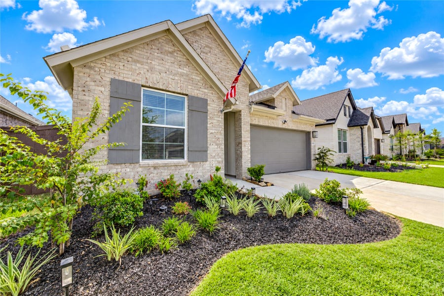 Property photo for 115 Blue River Trail, Rosenberg, TX