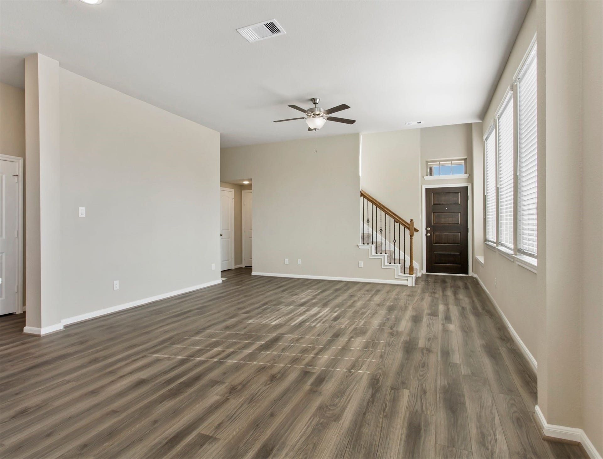 2511 Bordelon Lane, Missouri City, TX 77459 This home is so bright, spacious and airy. At over 1900 square feet, there is so much potential to make this space truly yours.
