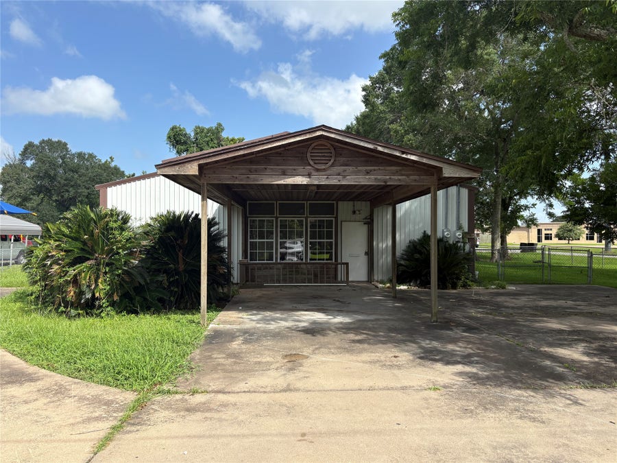 Property photo for 200 Gaines Street, #1, Brazoria, TX