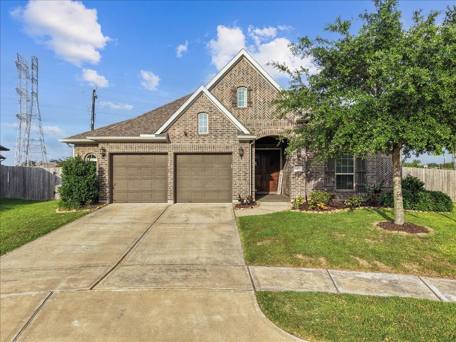 Property photo for 2419 Trocadero Lane, League City, TX