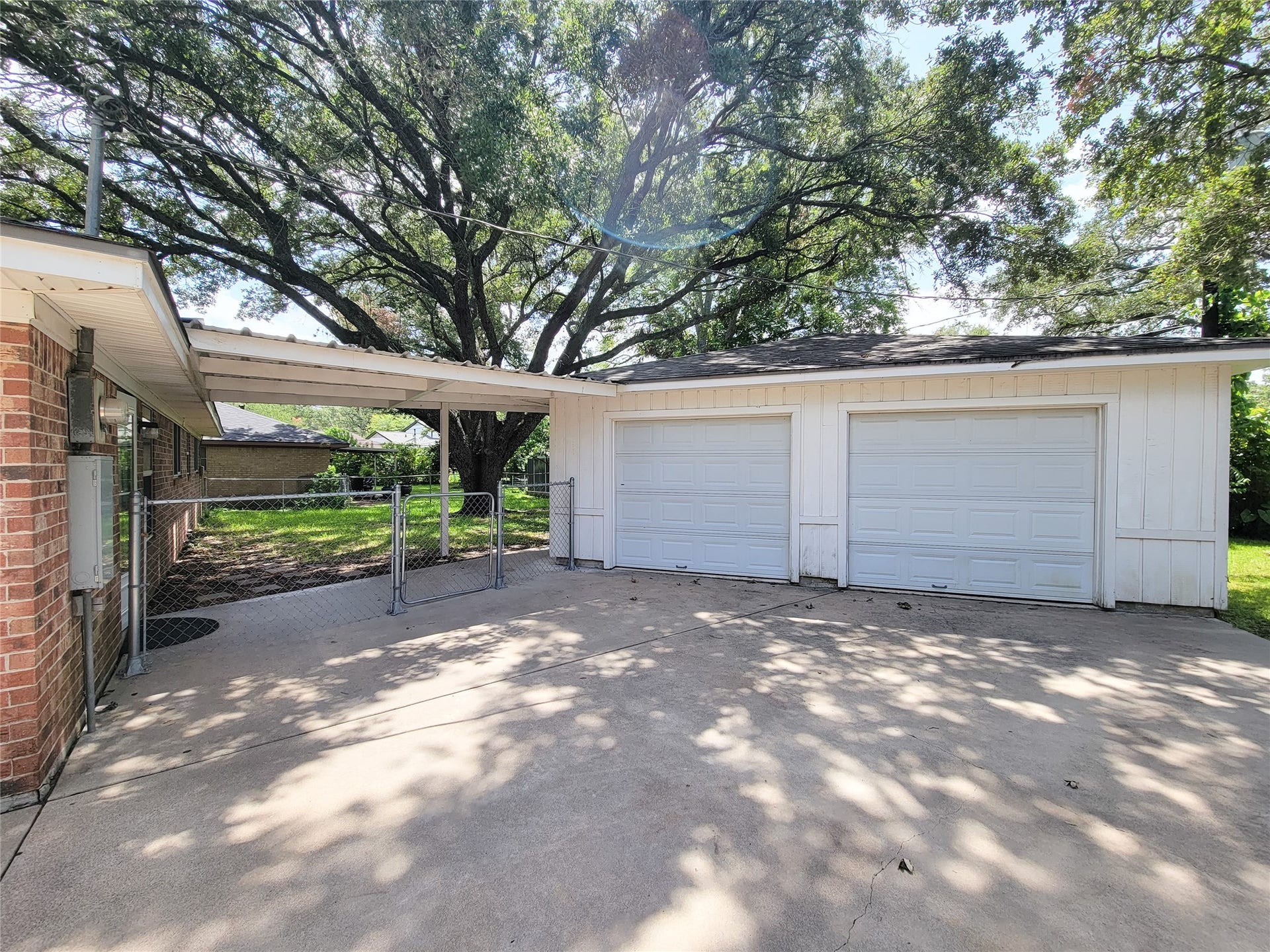 111 Azalea, Sugar Land, TX 77478 111 Azalea, Sugar Land, TX 77478