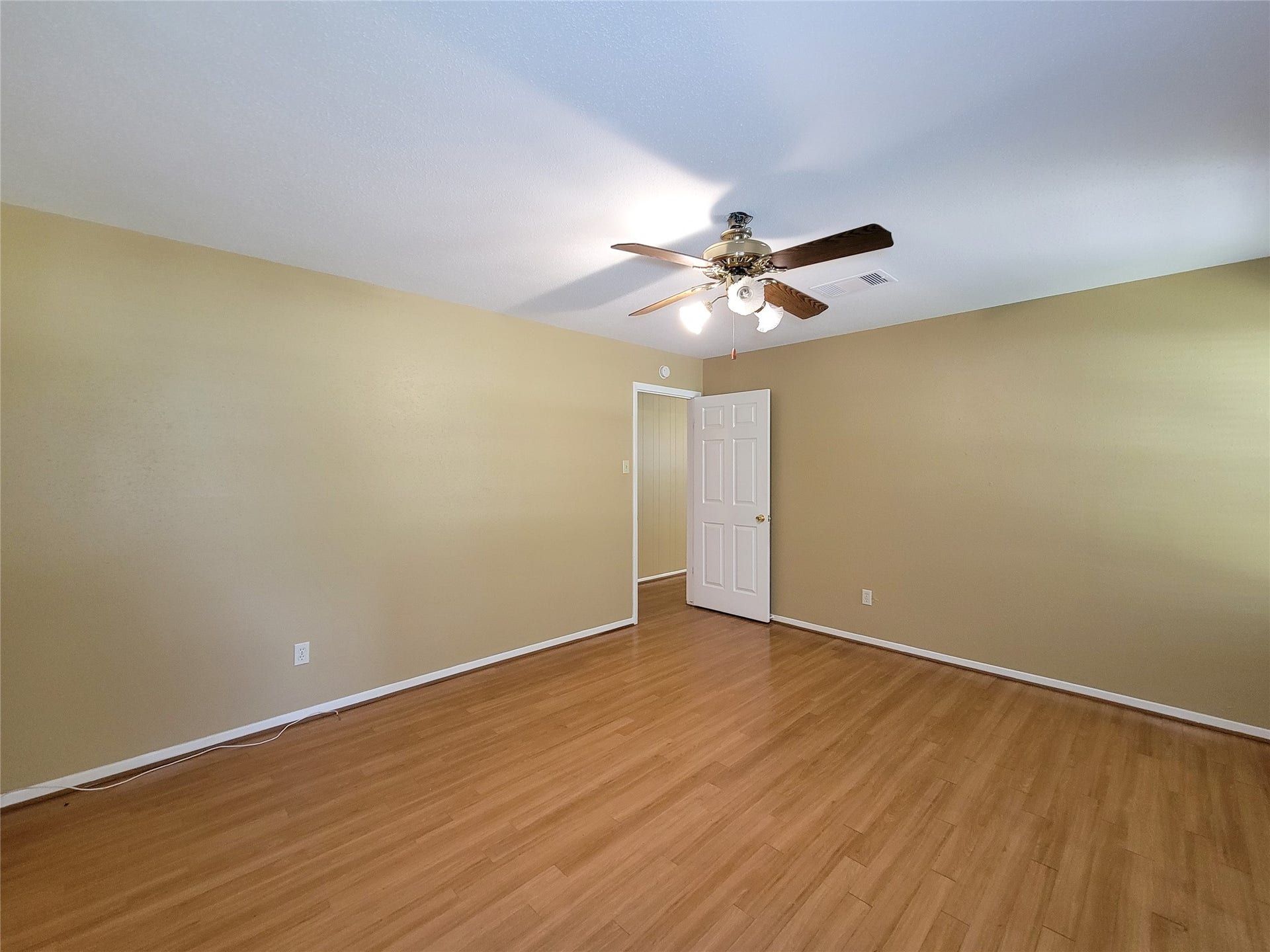 111 Azalea, Sugar Land, TX 77478 111 Azalea, Sugar Land, TX 77478
