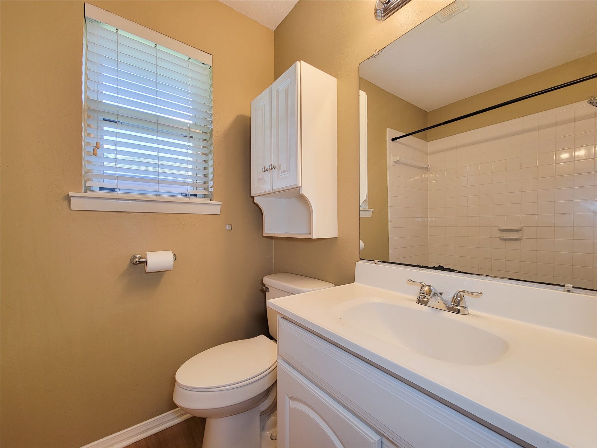 111 Azalea, Sugar Land, TX 77478 111 Azalea, Sugar Land, TX 77478