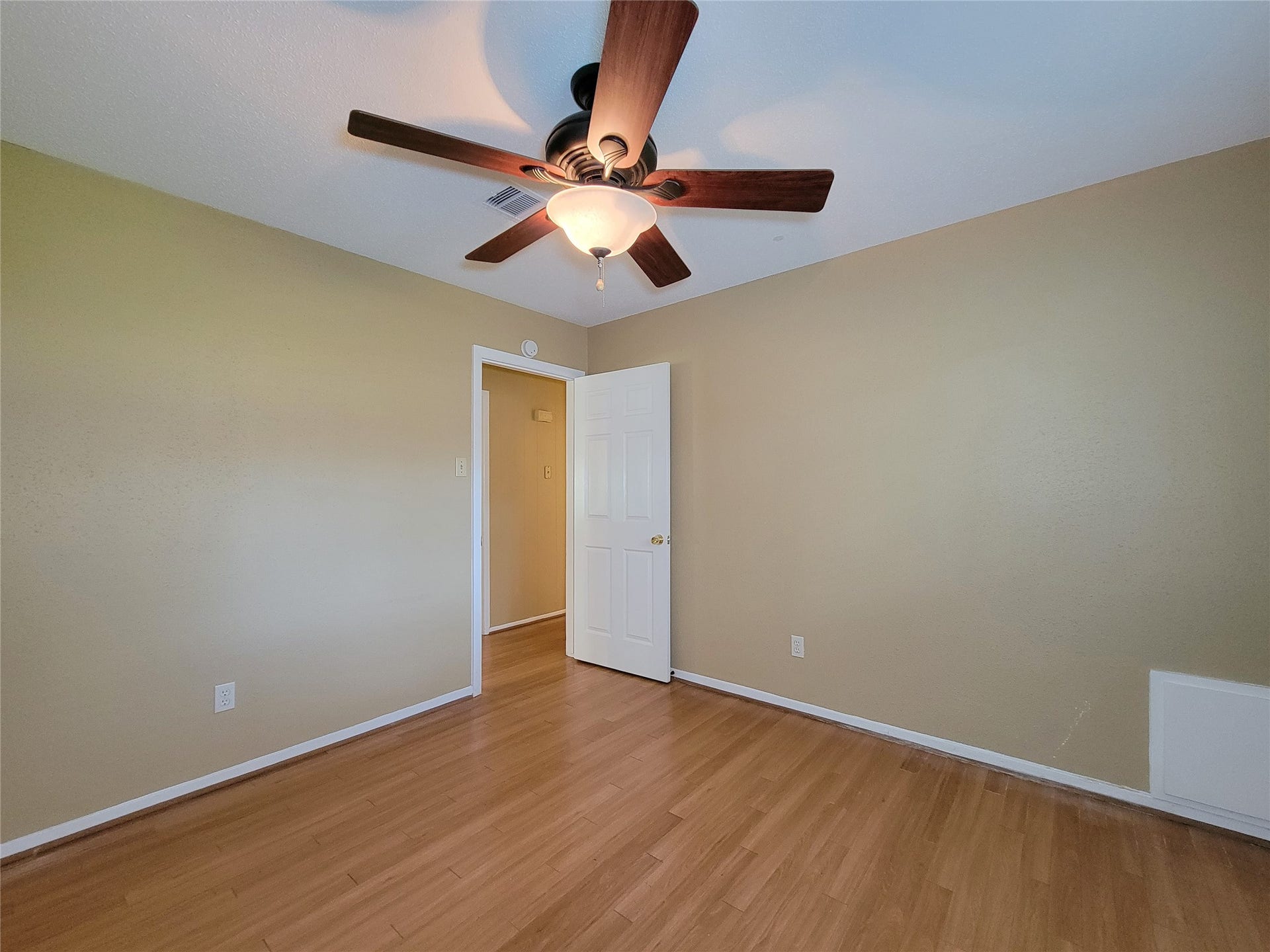 111 Azalea, Sugar Land, TX 77478 111 Azalea, Sugar Land, TX 77478