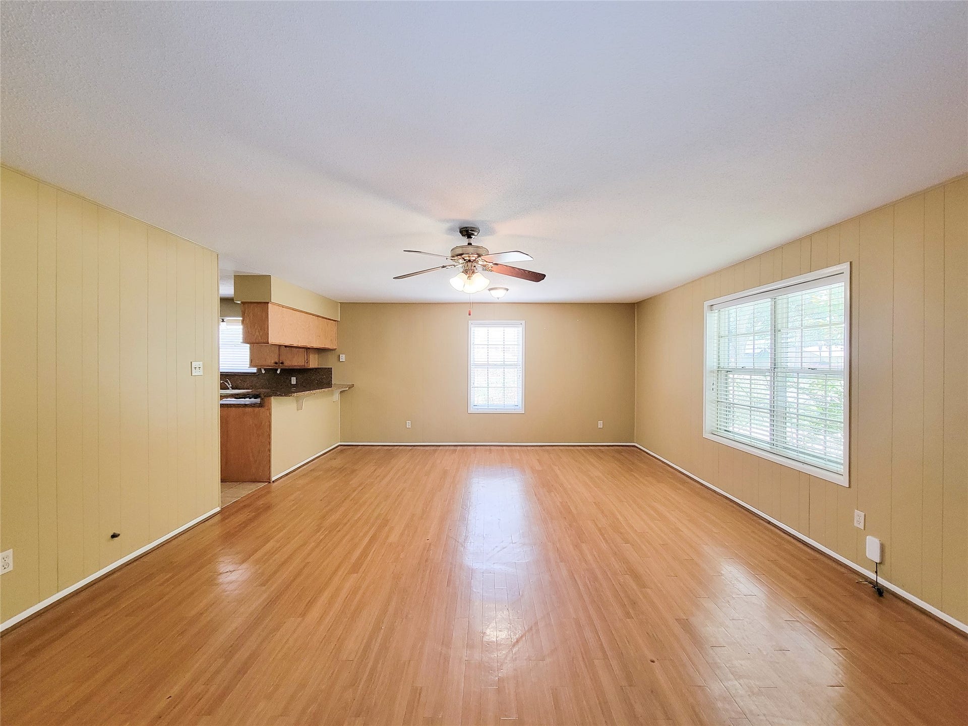 111 Azalea, Sugar Land, TX 77478 111 Azalea, Sugar Land, TX 77478