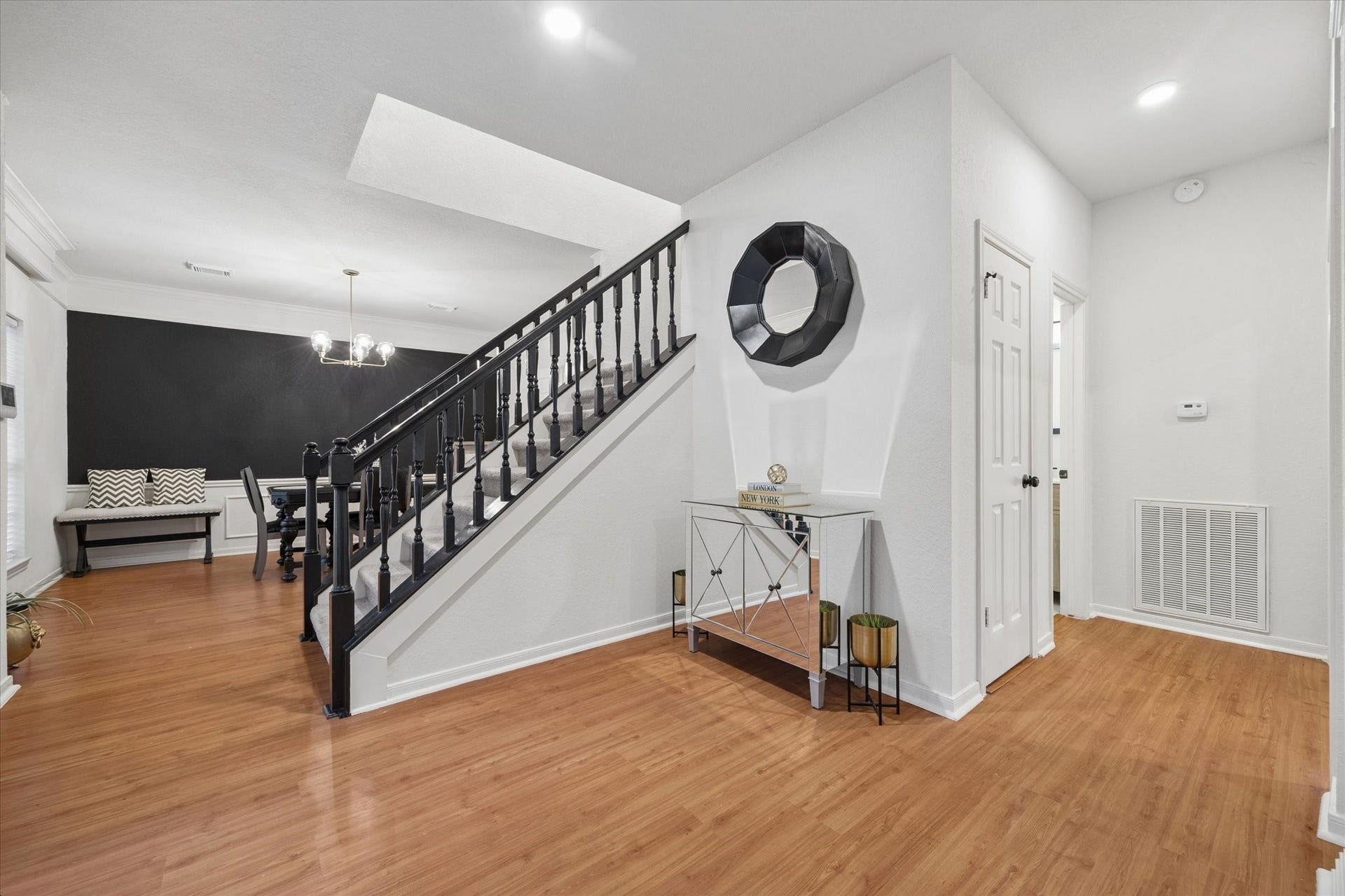 4419 Three Rivers Drive, Sugar Land, TX 77478 4419 Three Rivers Drive, Sugar Land, TX 77478