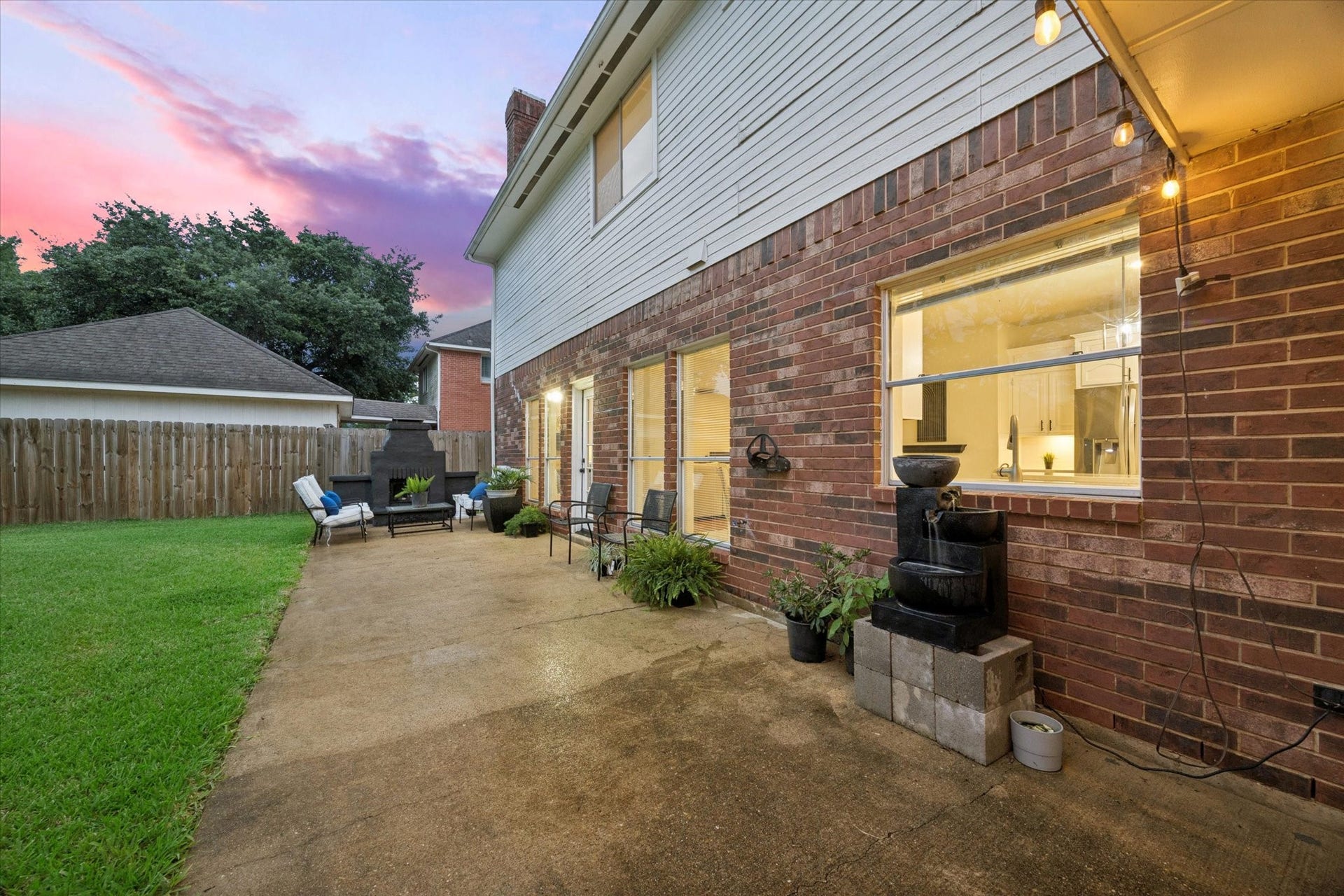4419 Three Rivers Drive, Sugar Land, TX 77478 4419 Three Rivers Drive, Sugar Land, TX 77478