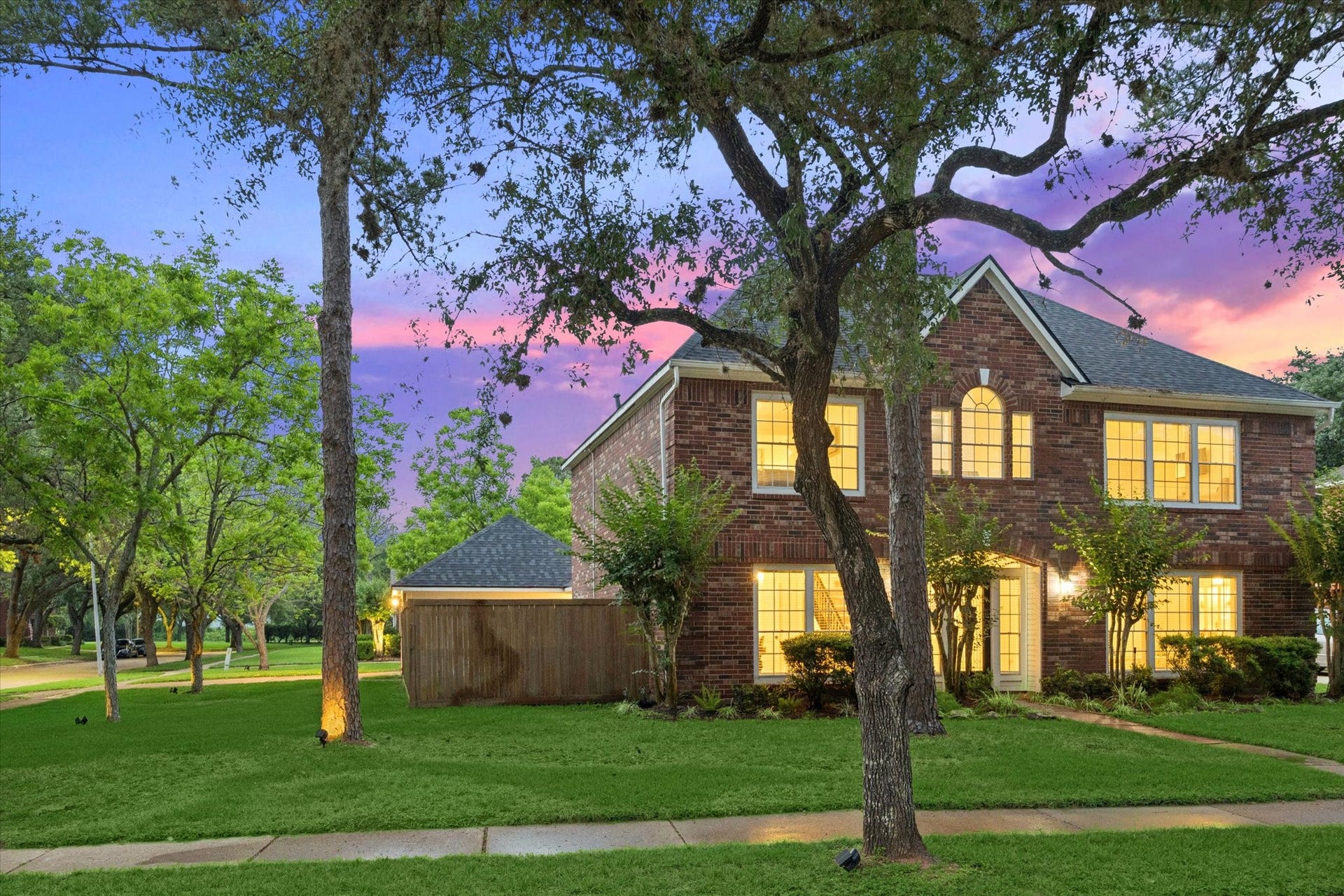4419 Three Rivers Drive, Sugar Land, TX 77478 4419 Three Rivers Drive, Sugar Land, TX 77478