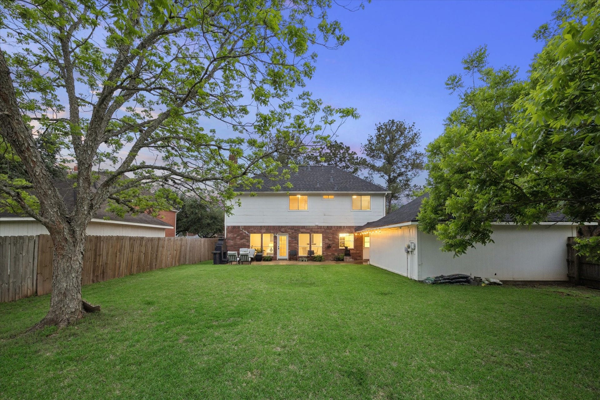4419 Three Rivers Drive, Sugar Land, TX 77478 4419 Three Rivers Drive, Sugar Land, TX 77478