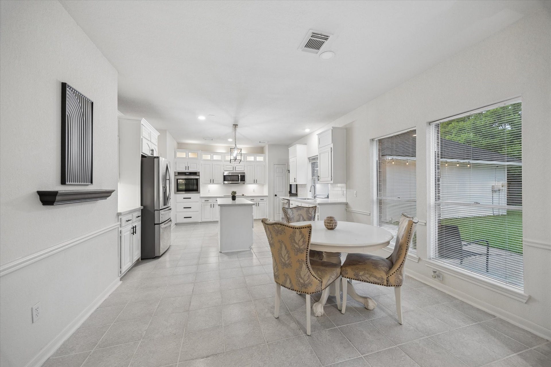 4419 Three Rivers Drive, Sugar Land, TX 77478 4419 Three Rivers Drive, Sugar Land, TX 77478