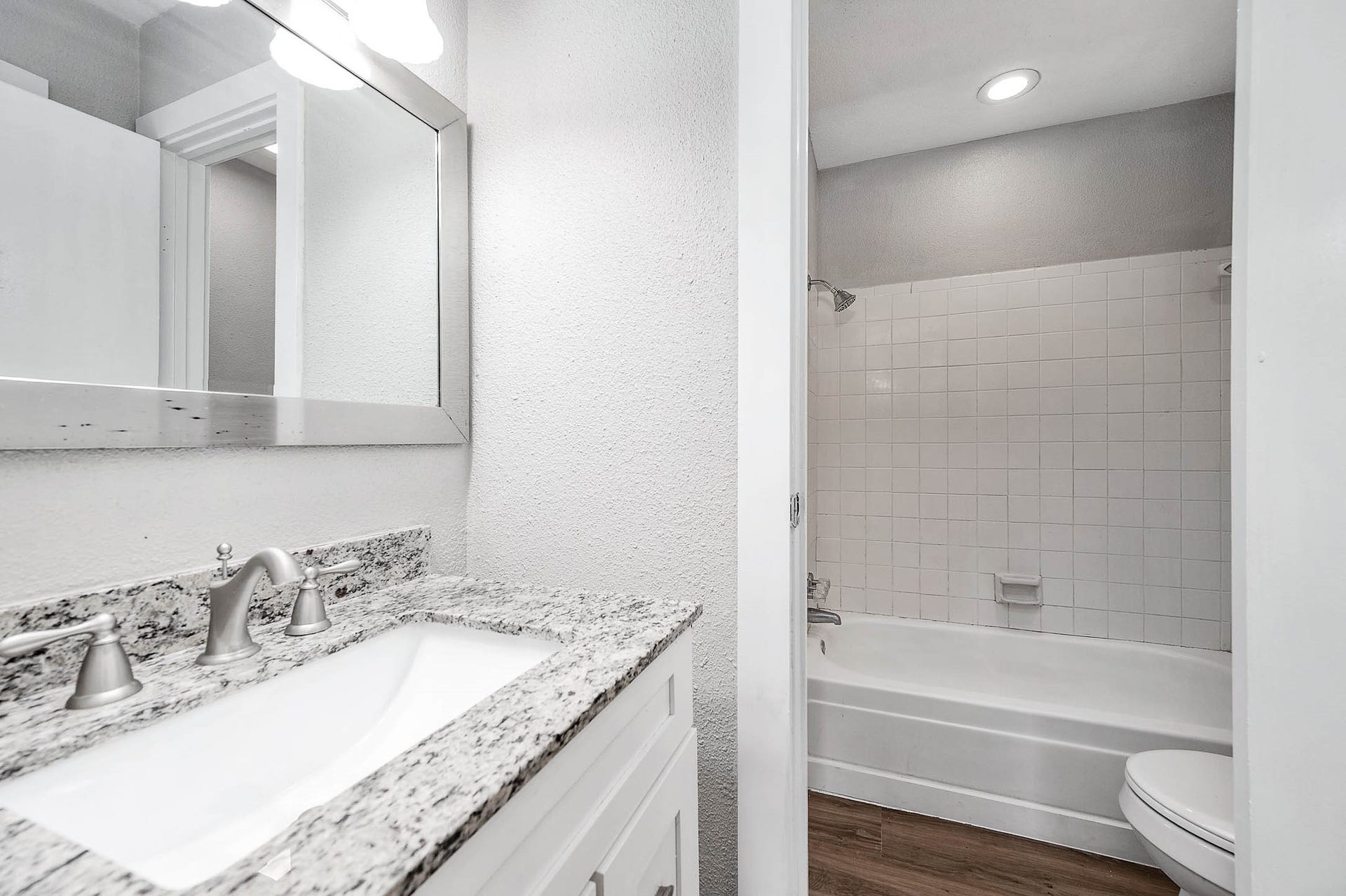 4618 W Orange Street, Pearland, TX 77581 4618 W Orange Street, Pearland, TX 77581