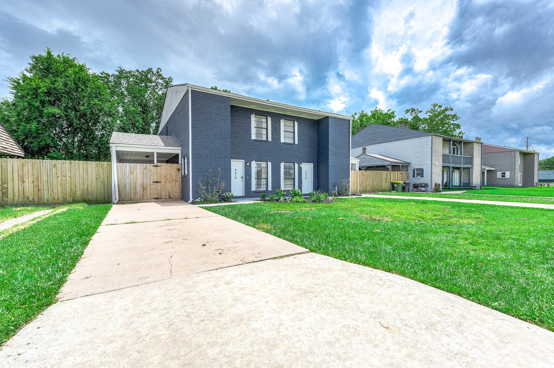 4618 W Orange Street, Pearland, TX 77581 4618 W Orange Street, Pearland, TX 77581