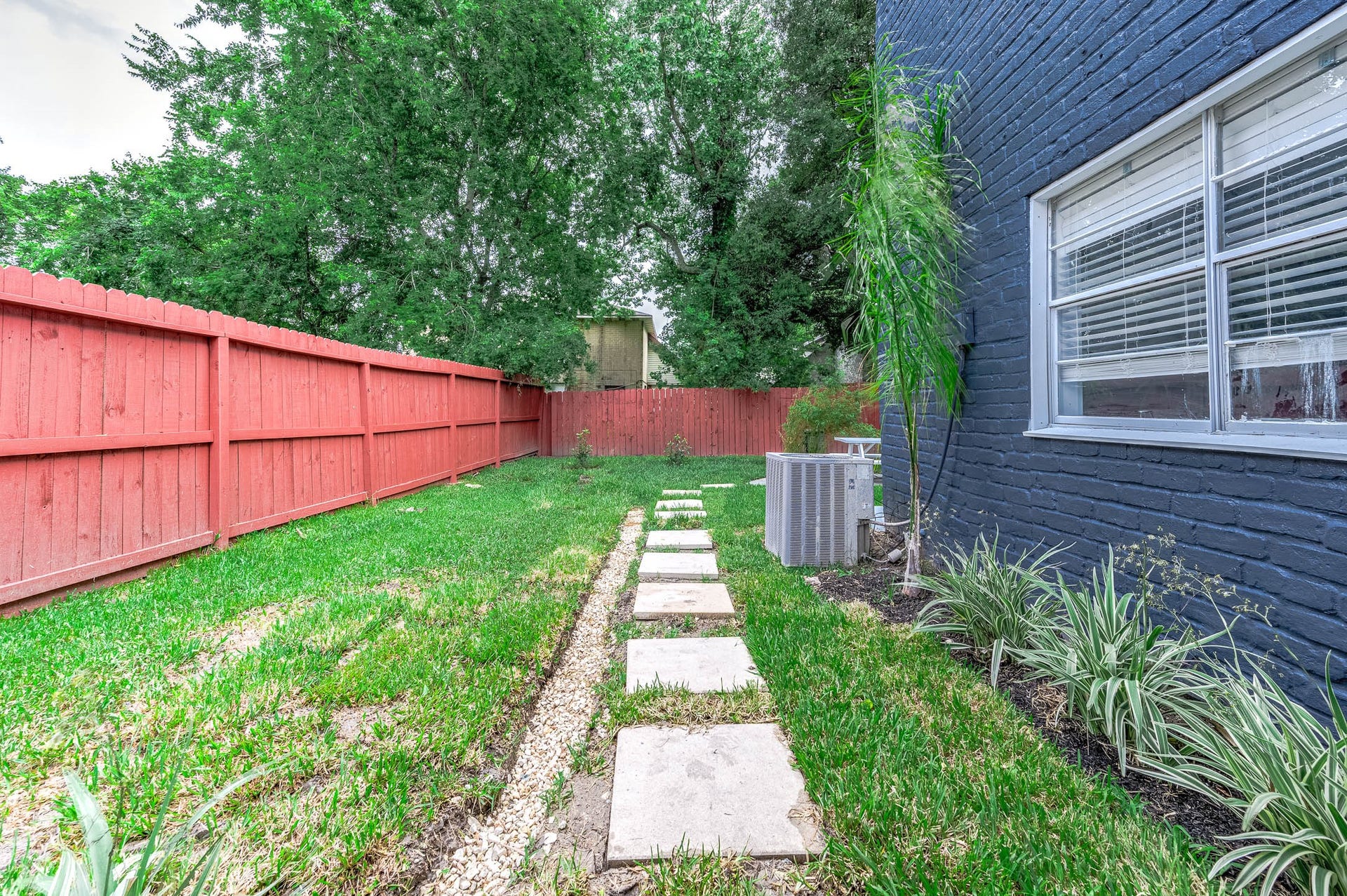 4618 W Orange Street, Pearland, TX 77581 4618 W Orange Street, Pearland, TX 77581