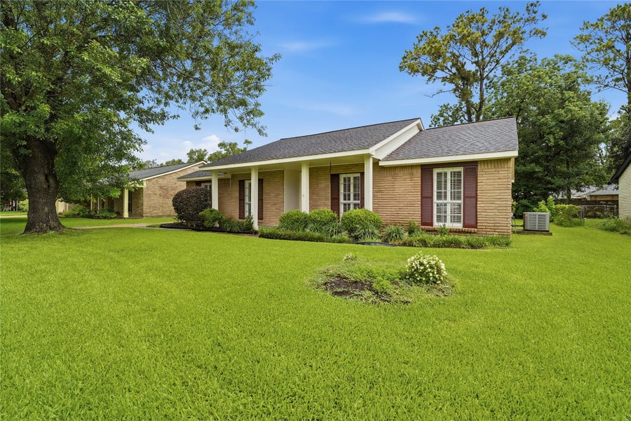 Property photo for 16007 Fathom Lane, Houston, TX