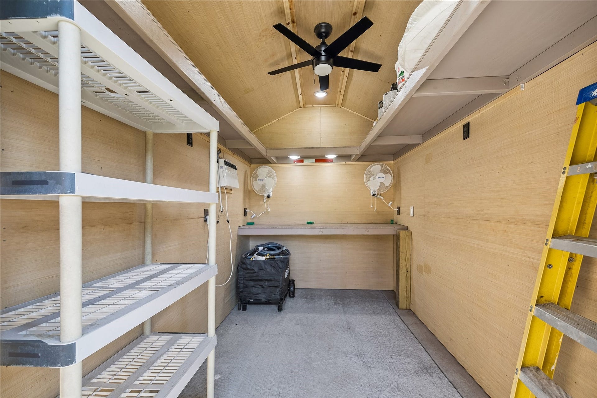 3911 Kitchen Hill Lane, Sugar Land, TX 77479 Need extra storage? This climate controlled storage shed offers built-in shelving and plenty of possibilities for keeping household essentials organized.