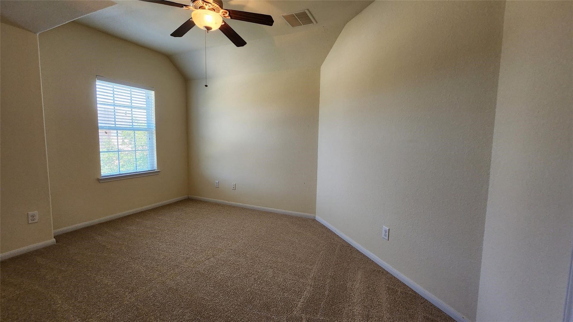 2318 Nashmor Drive, Sugar Land, TX 77479 2318 Nashmor Drive, Sugar Land, TX 77479