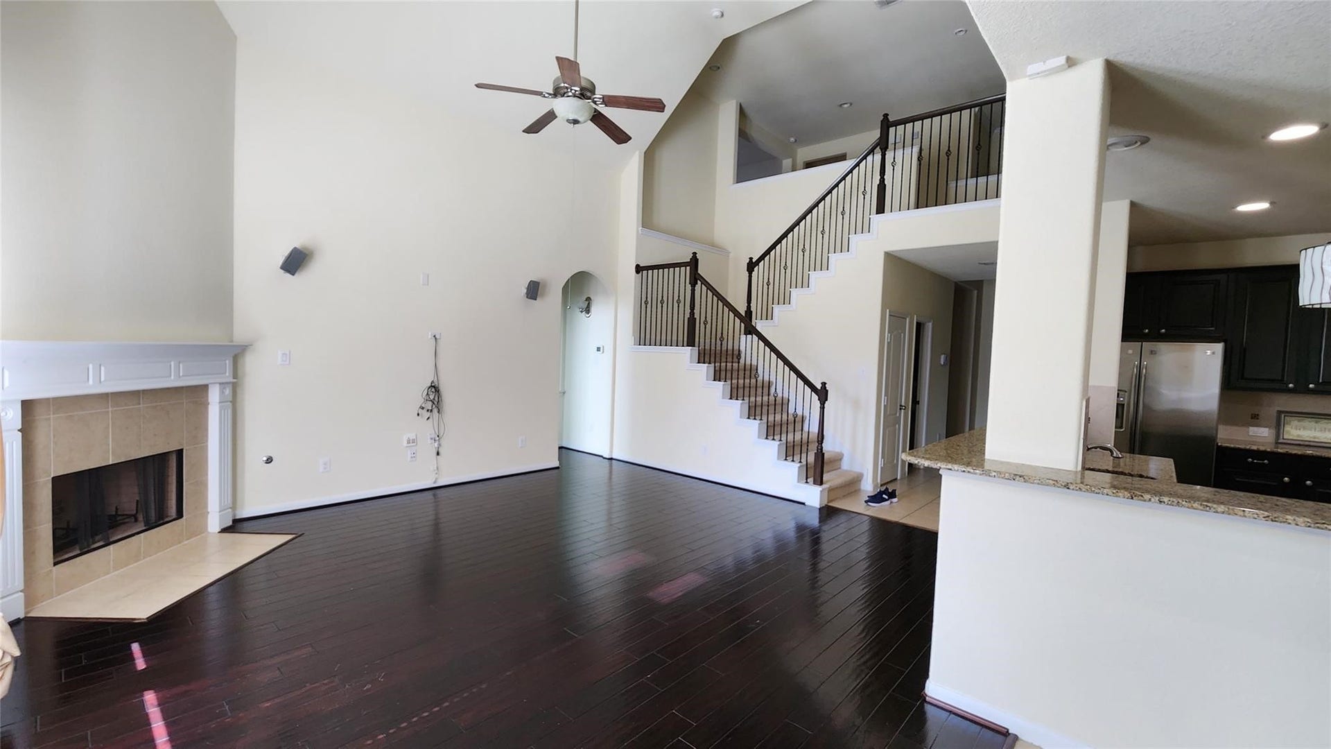 2318 Nashmor Drive, Sugar Land, TX 77479 2318 Nashmor Drive, Sugar Land, TX 77479