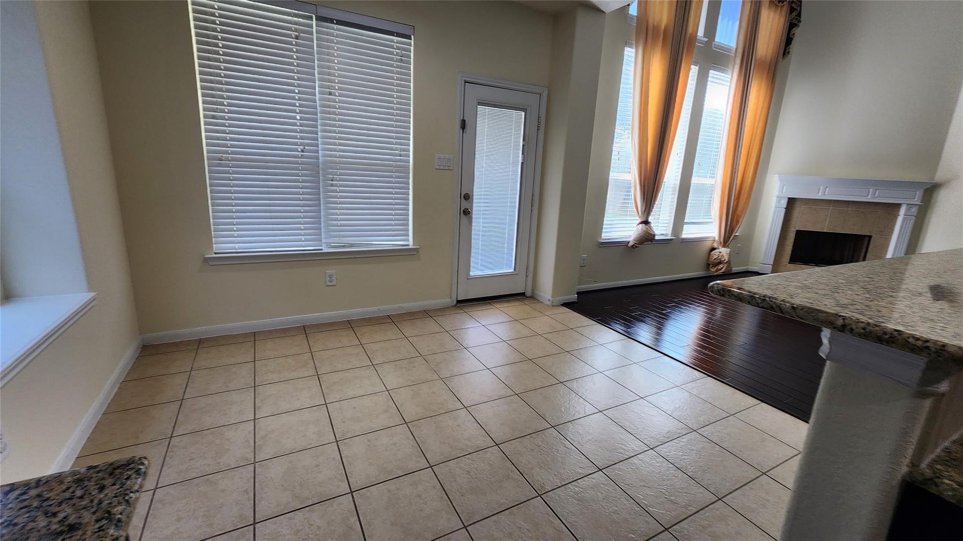 2318 Nashmor Drive, Sugar Land, TX 77479 2318 Nashmor Drive, Sugar Land, TX 77479