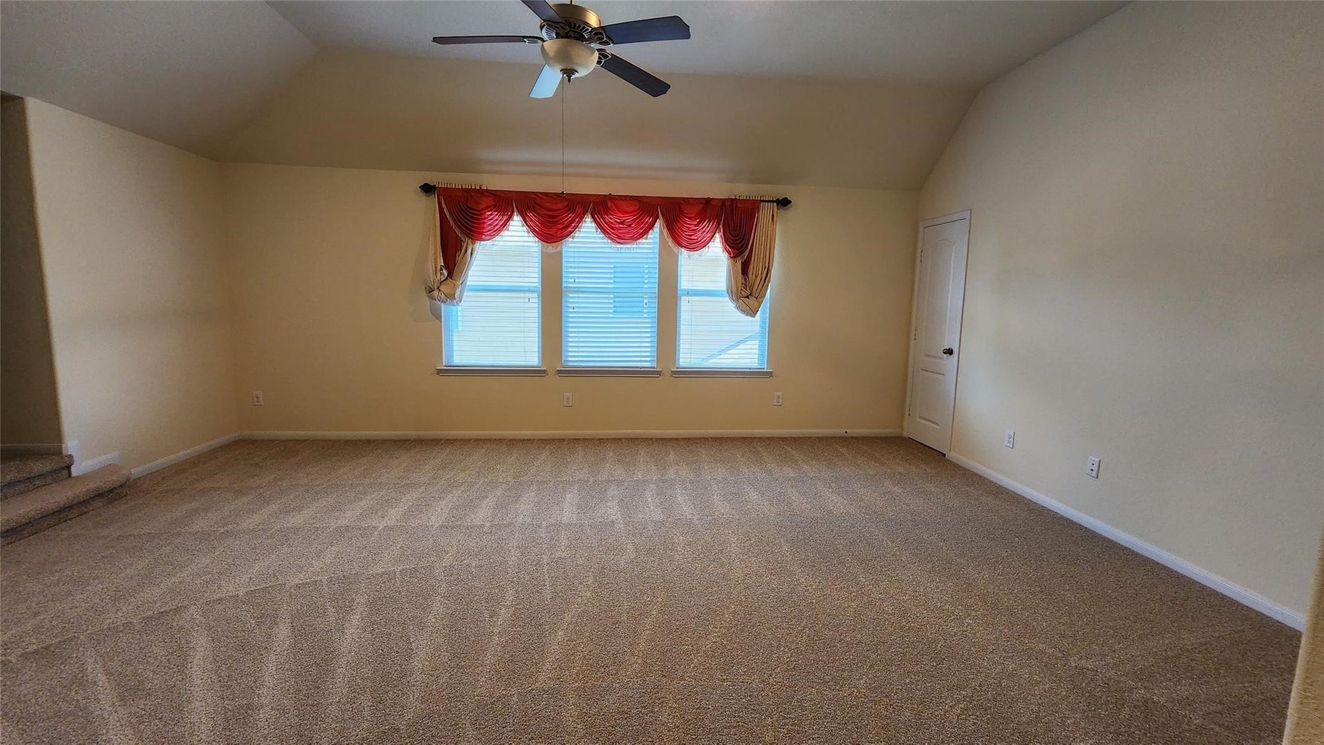 2318 Nashmor Drive, Sugar Land, TX 77479 2318 Nashmor Drive, Sugar Land, TX 77479