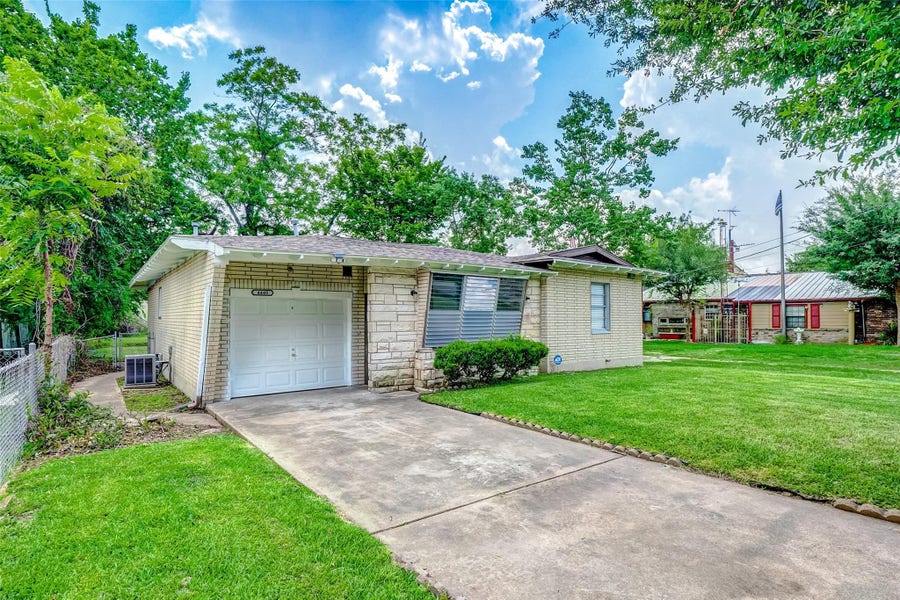 Property photo for 4440 Castor Street, Houston, TX