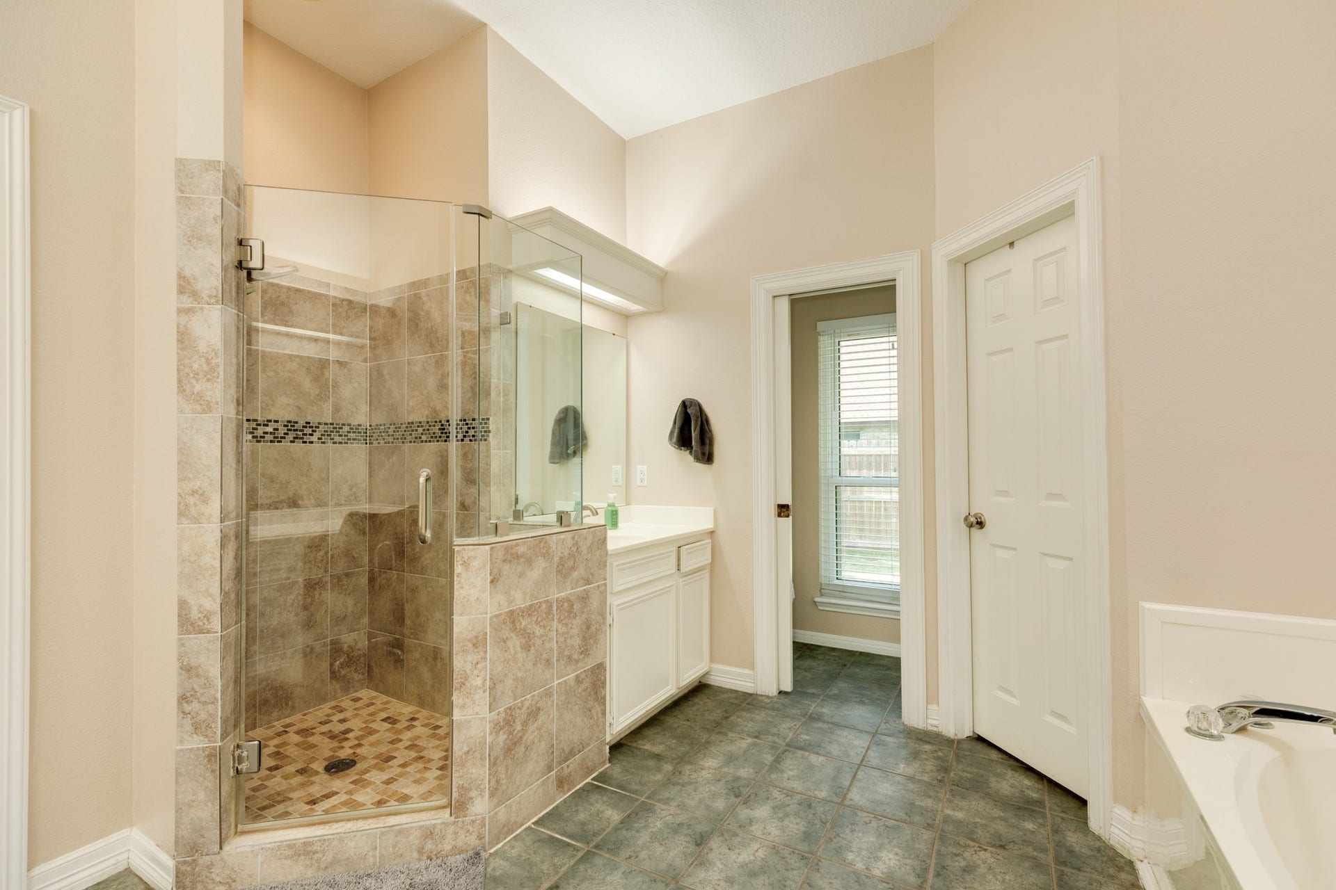 57 Peppermint Court, Lake Jackson, TX 77566 57 Peppermint Court, Lake Jackson, TX 77566