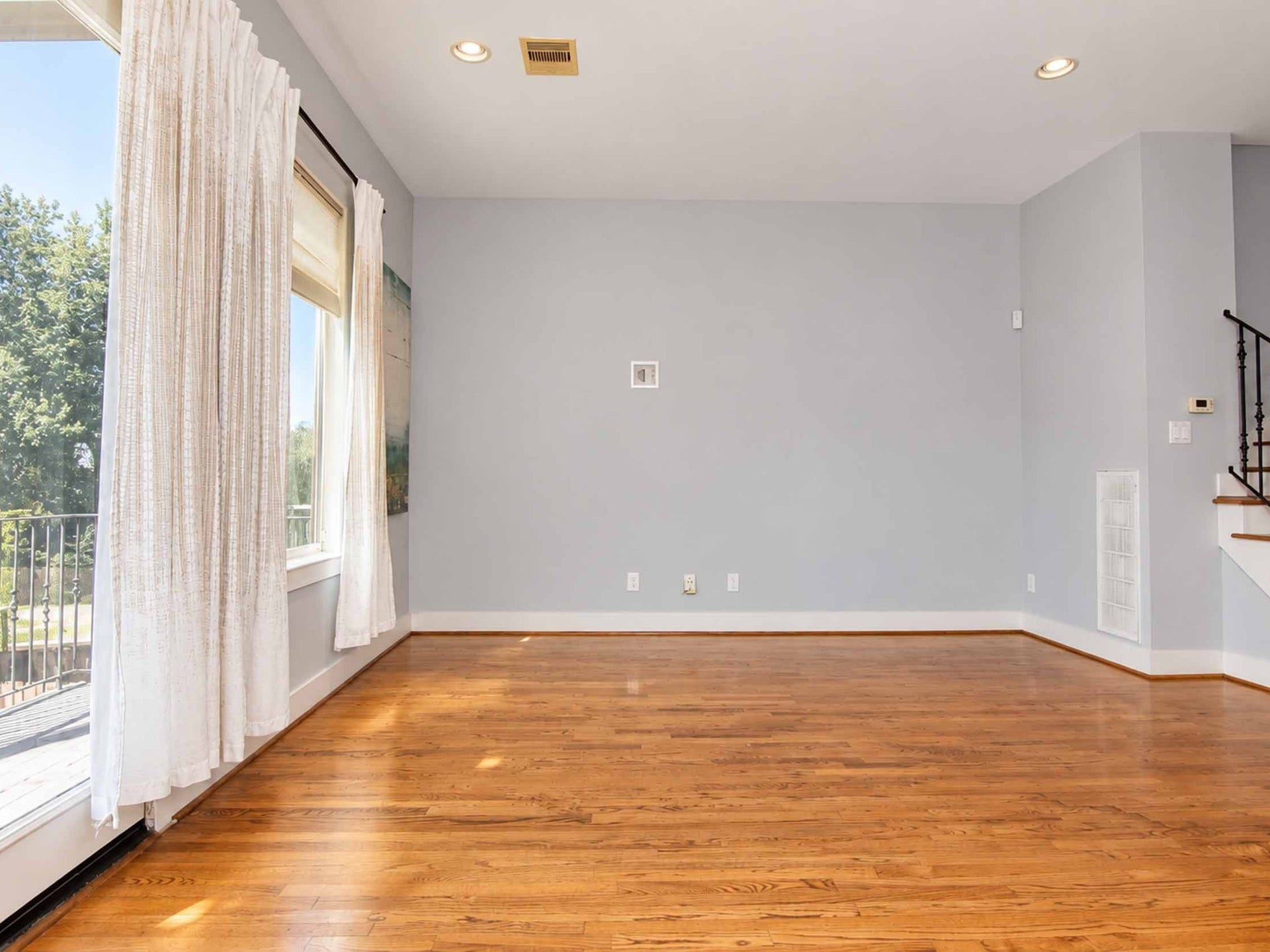 1716 Dunlavy Street, Houston, TX 77006 1716 Dunlavy Street, Houston, TX 77006