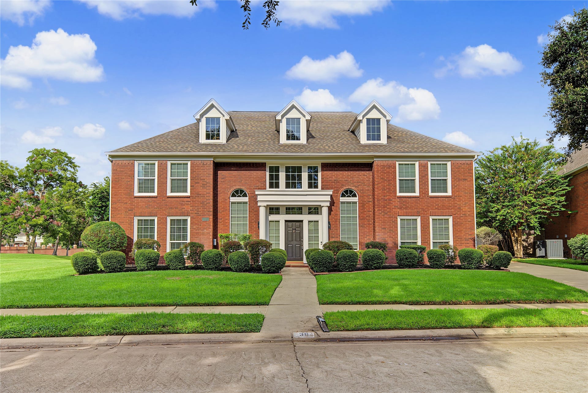38 Penny Green Street, Sugar Land, TX 77479 38 Penny Green Street, Sugar Land, TX 77479